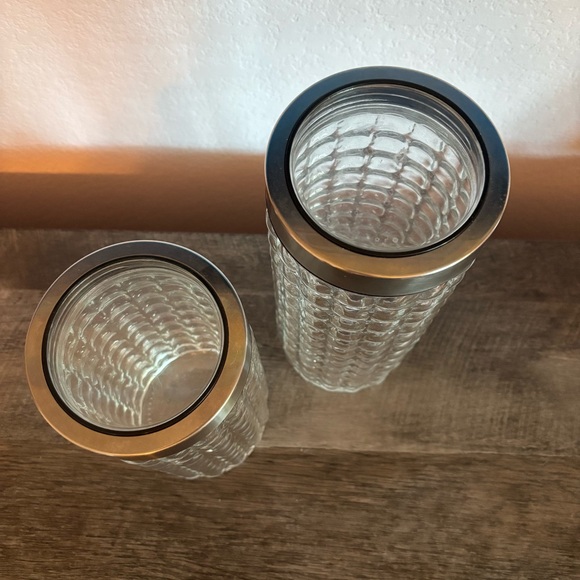 Set of glass containers - Picture 2 of 2